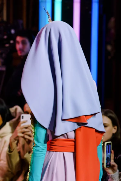 Look 47